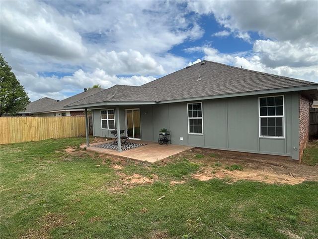 809 Cavecreek Street, Norman, OK 73071