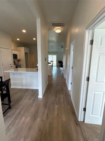 809 Cavecreek Street, Norman, OK 73071