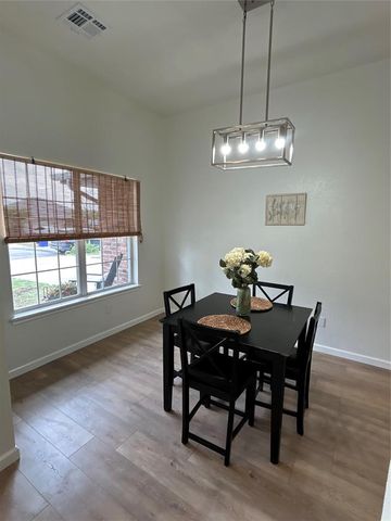 809 Cavecreek Street, Norman, OK 73071