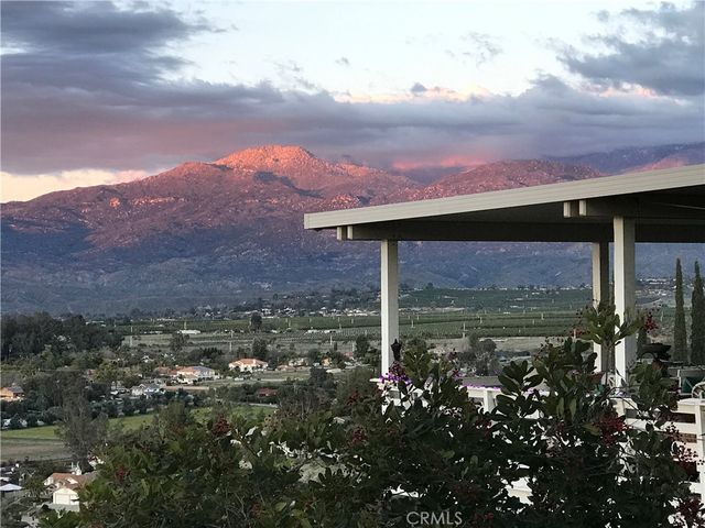 28291 Vista Del Valle, Hemet, CA 92544