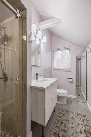 10846 Hart Avenue, Huntington Woods, MI 48070