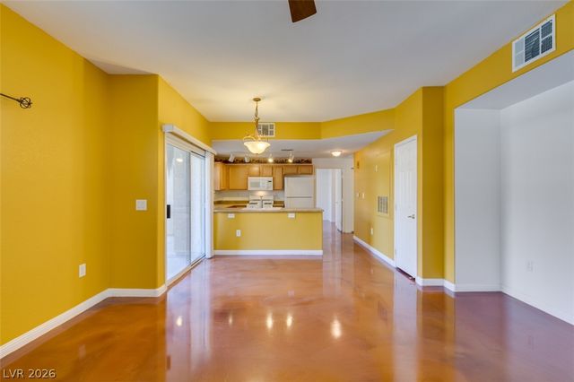 3822 Ormond Beach Street 101, Las Vegas, NV 89129