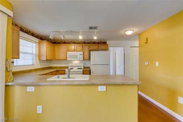 3822 Ormond Beach Street 101, Las Vegas, NV 89129