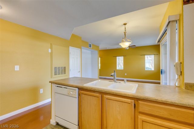 3822 Ormond Beach Street 101, Las Vegas, NV 89129