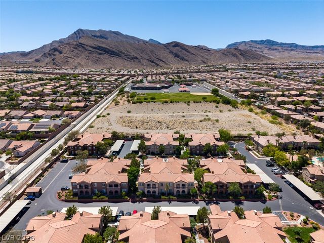 3822 Ormond Beach Street 101, Las Vegas, NV 89129