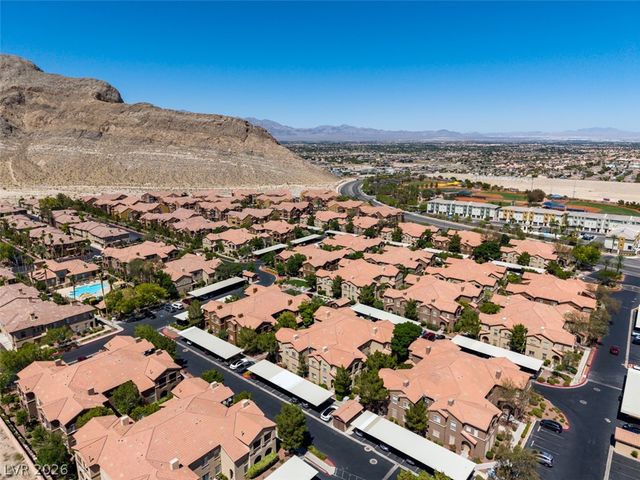 3822 Ormond Beach Street 101, Las Vegas, NV 89129
