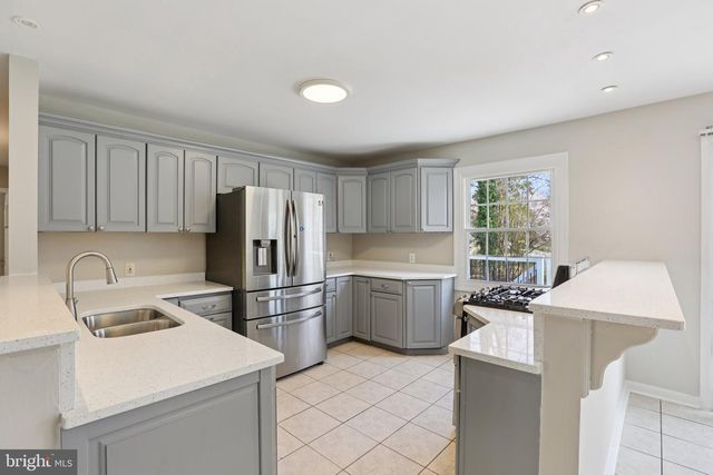 5415 THUNDER HILL RD, Columbia, MD 21045