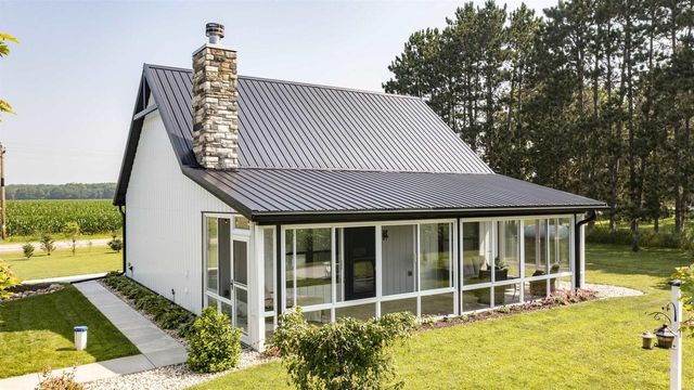 E2907 COUNTY ROAD GG, Iola, WI 54945