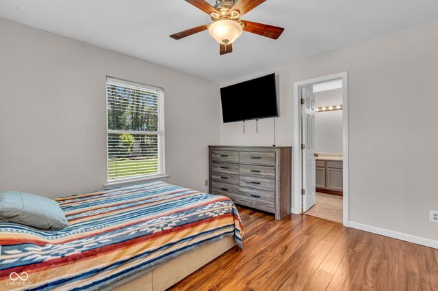 567 Mill Springs, Coatesville, IN 46121