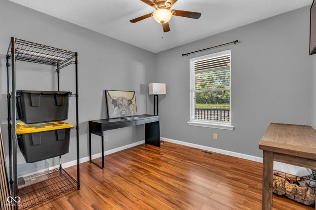 567 Mill Springs, Coatesville, IN 46121