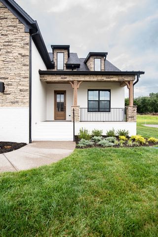 2928 Carisbrooke Dr, Mount Juliet, TN 37122