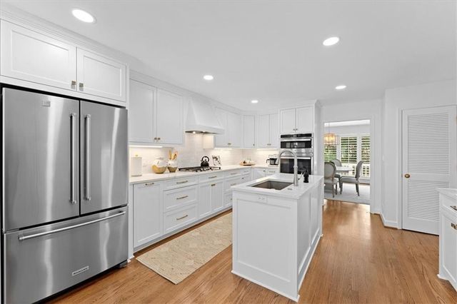 2585 Links End, Roswell, GA 30076
