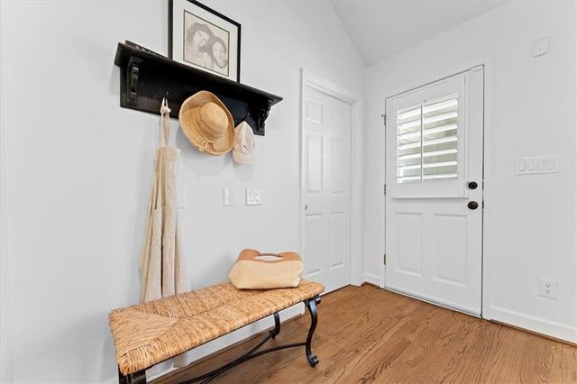 2585 Links End, Roswell, GA 30076