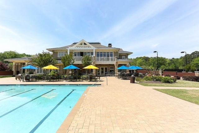 2585 Links End, Roswell, GA 30076
