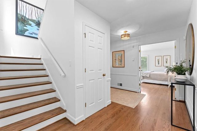 2585 Links End, Roswell, GA 30076