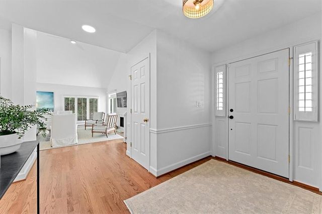 2585 Links End, Roswell, GA 30076