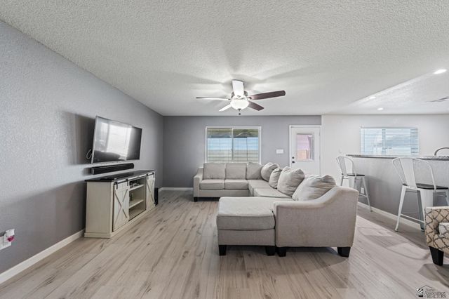 1377 S Fresno Ave, Somerton, AZ 85350