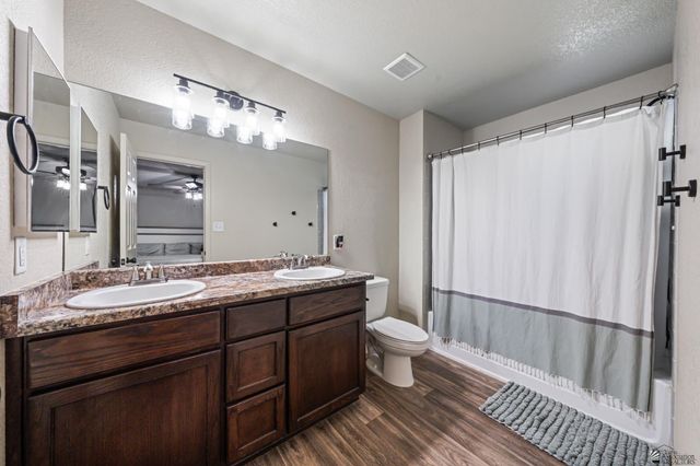 1377 S Fresno Ave, Somerton, AZ 85350