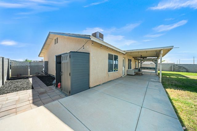 1377 S Fresno Ave, Somerton, AZ 85350