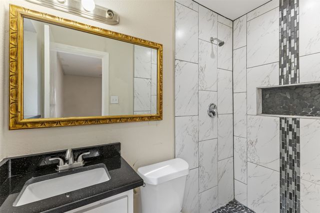 1206 Hillside Drive, Grand Prairie, TX 75051