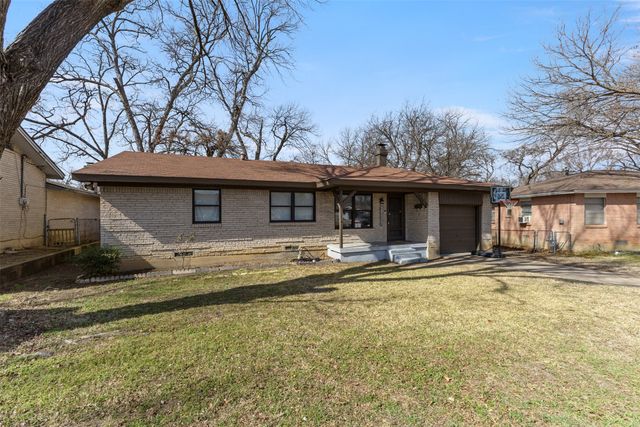 1206 Hillside Drive, Grand Prairie, TX 75051