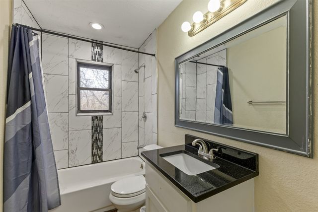 1206 Hillside Drive, Grand Prairie, TX 75051