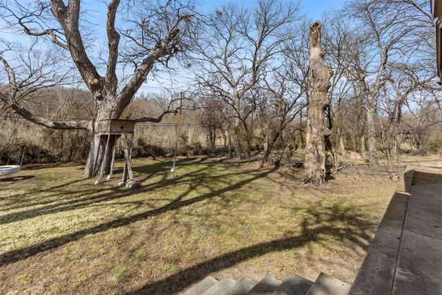 1206 Hillside Drive, Grand Prairie, TX 75051