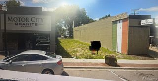 35 N Broadway Street, Lake Orion, MI 48362