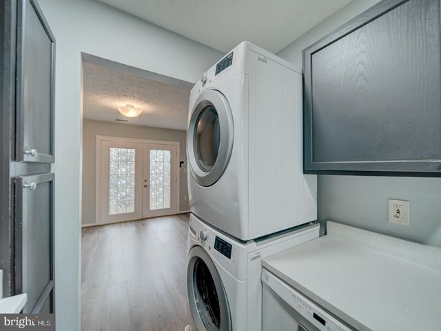 2048 N ANVIL LN, Temple Hills, MD 20748