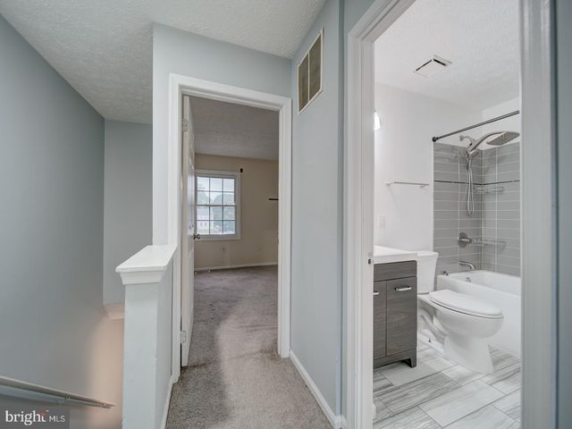 2048 N ANVIL LN, Temple Hills, MD 20748