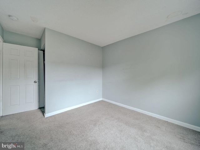 2048 N ANVIL LN, Temple Hills, MD 20748