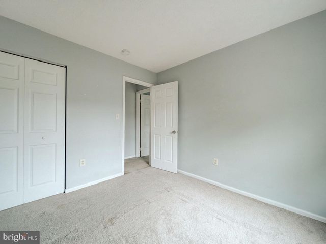 2048 N ANVIL LN, Temple Hills, MD 20748