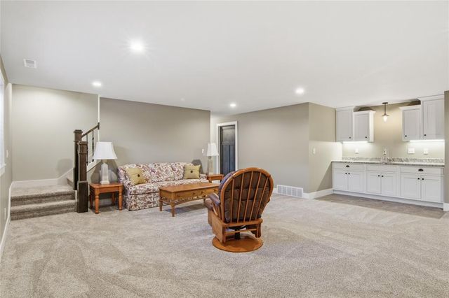 4521 Harless Road, Eau Claire, WI 54701