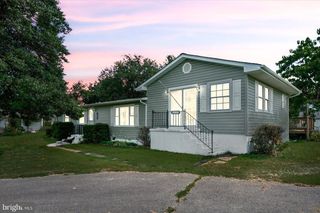 190 BLACKWELL RD, Colonial Beach, VA 22443