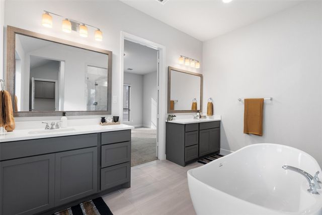 321 Allegheny WAY, Kyle, TX 78640