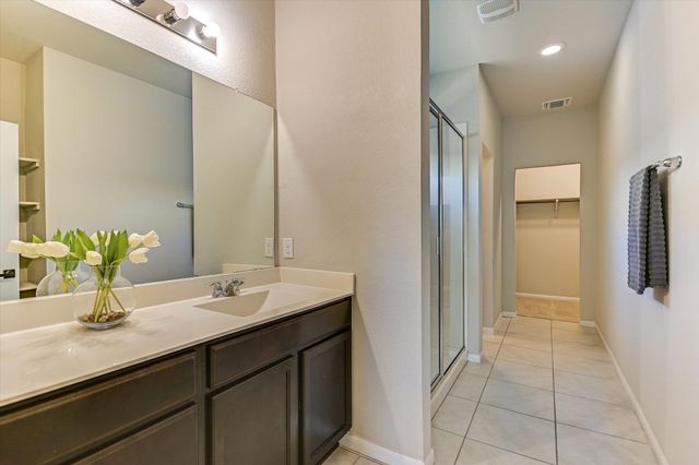 2027 Langdale LN, Austin, TX 78754