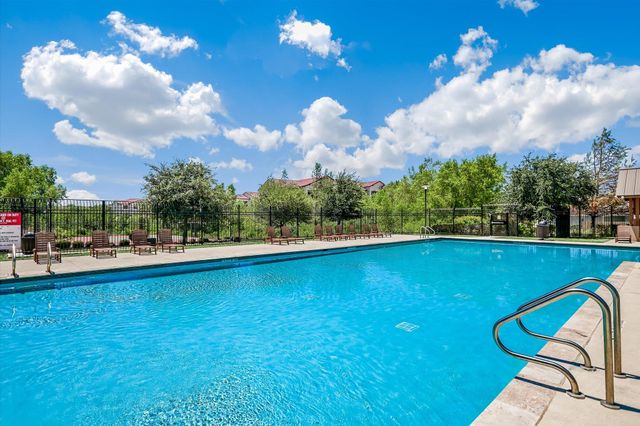 2027 Langdale LN, Austin, TX 78754