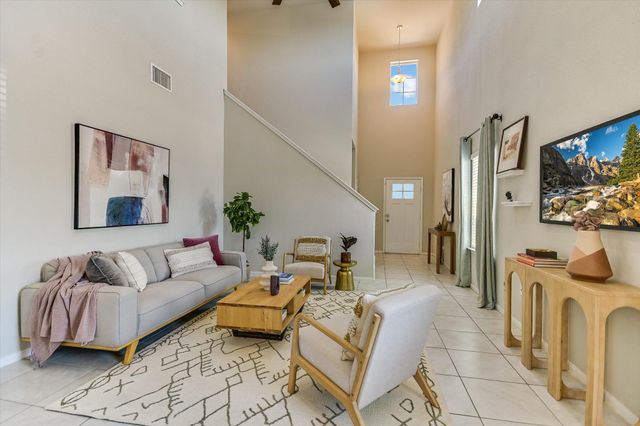 2027 Langdale LN, Austin, TX 78754