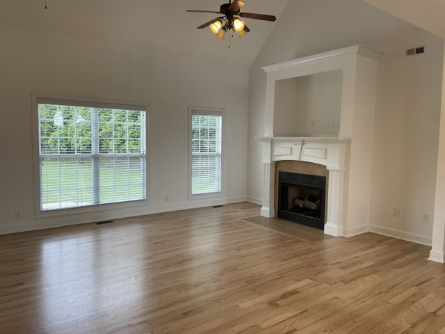 265 Gray Hawk Trl, Clarksville, TN 37043