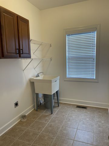 265 Gray Hawk Trl, Clarksville, TN 37043