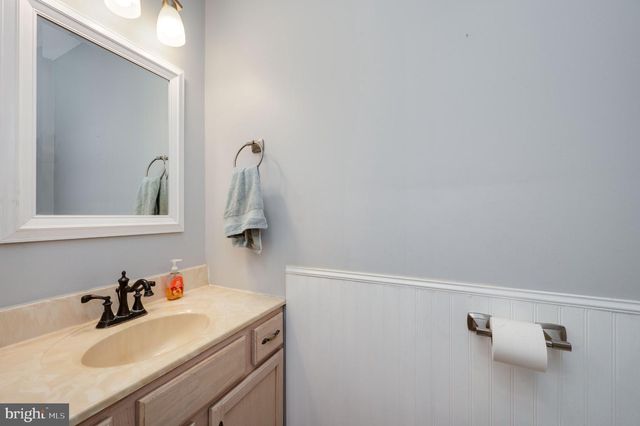512 CANVASBACK CT, Birdsboro, PA 19508