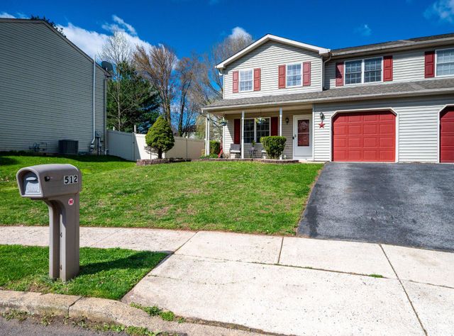 512 CANVASBACK CT, Birdsboro, PA 19508