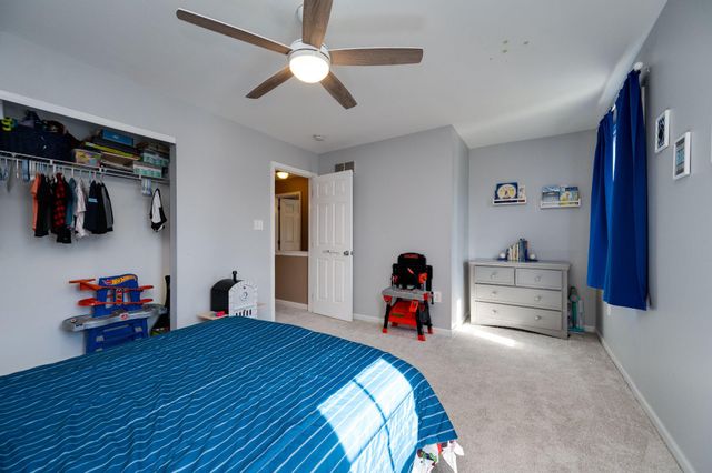 512 CANVASBACK CT, Birdsboro, PA 19508