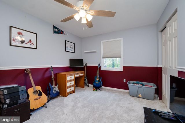 512 CANVASBACK CT, Birdsboro, PA 19508