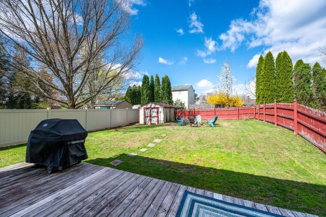 512 CANVASBACK CT, Birdsboro, PA 19508