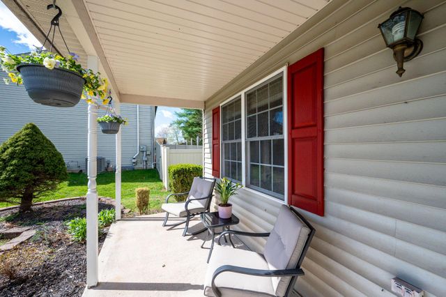 512 CANVASBACK CT, Birdsboro, PA 19508