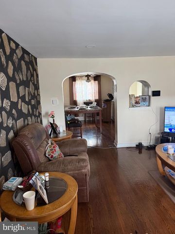 8437 FAYETTE ST, Philadelphia, PA 19150