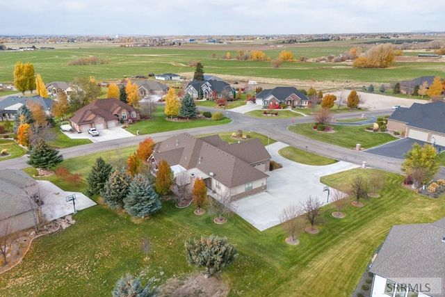 6138 Pheasant Drive, Ammon, ID 83401