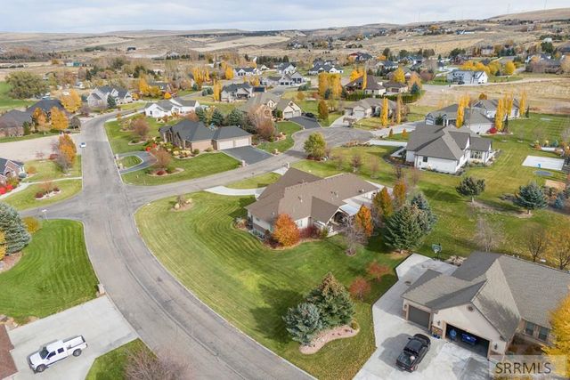 6138 Pheasant Drive, Ammon, ID 83401