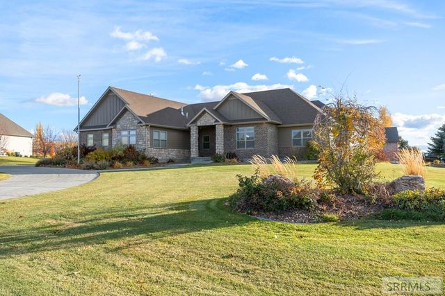 6138 Pheasant Drive, Ammon, ID 83401